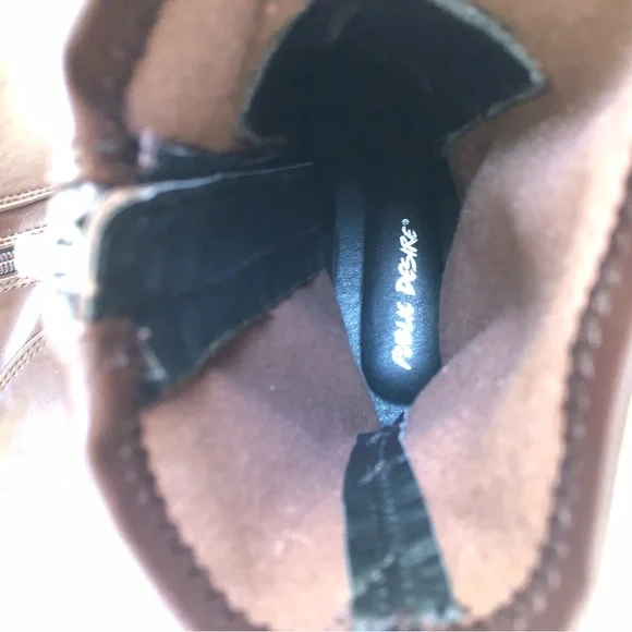 Public Desire Burgundy Zip Up Rounded Chunky Soled Ankle Boots Size 8 - Picture 13 of 13